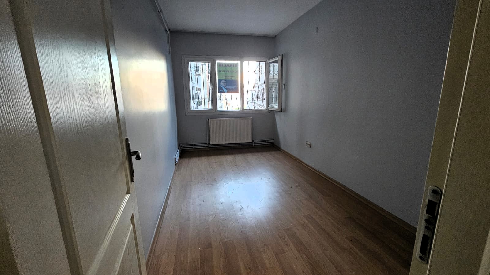 MİTHATPAŞA KARANTİNA 2 ODA 1 SALON OTOPARKLI 100M2 DOĞALGAZLI KİRALIK 27,000TL. 