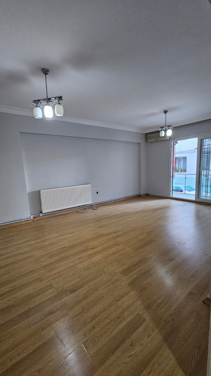 MİTHATPAŞA KARANTİNA 2 ODA 1 SALON OTOPARKLI 100M2 DOĞALGAZLI KİRALIK 27,000TL. 