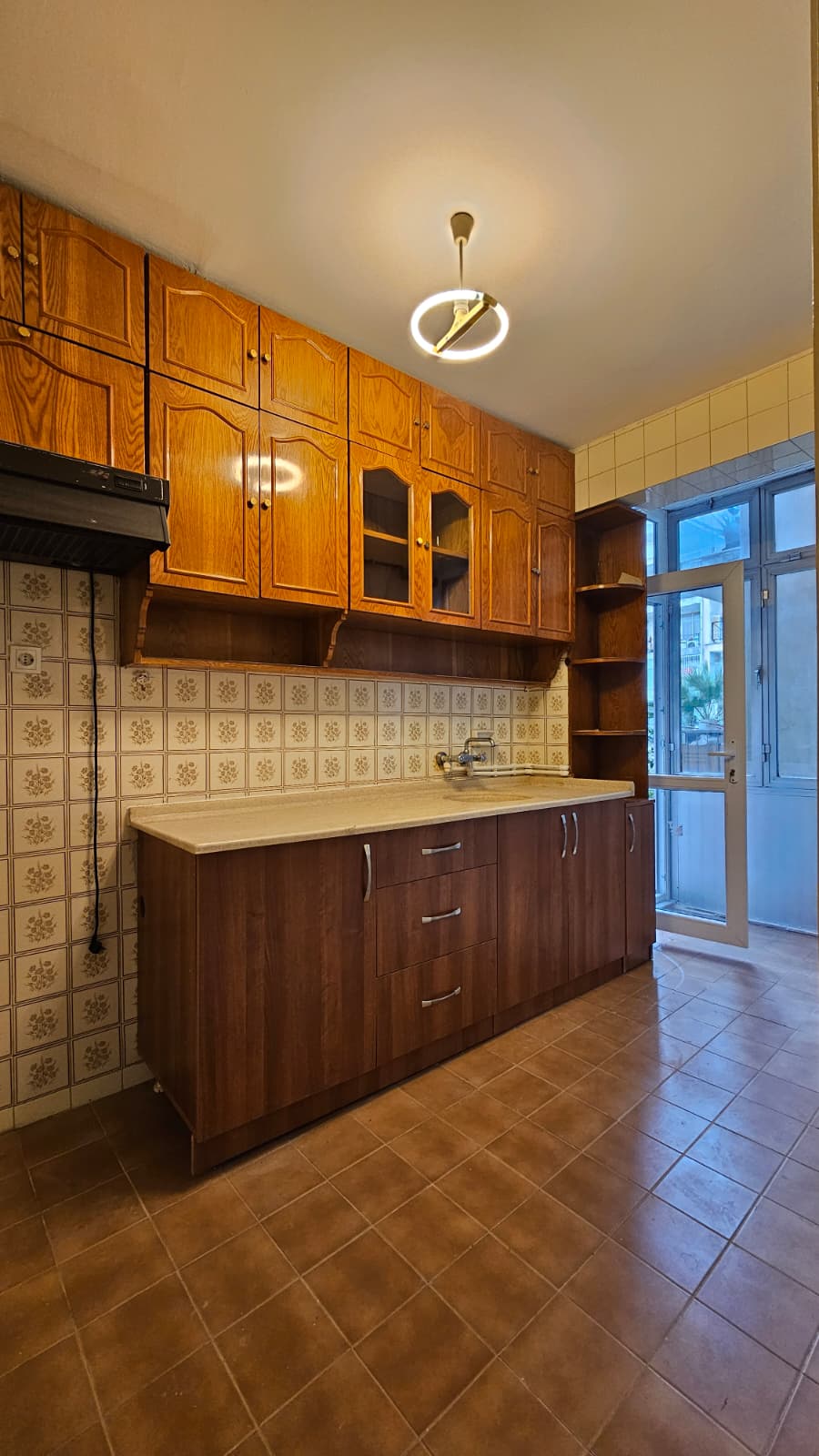 HATAY NOKTA DOĞALGAZLI 3 ODA 1 SALON ÇİFT CEPHE KİRALIK BAKIMLI DAİRE 27.000TL.