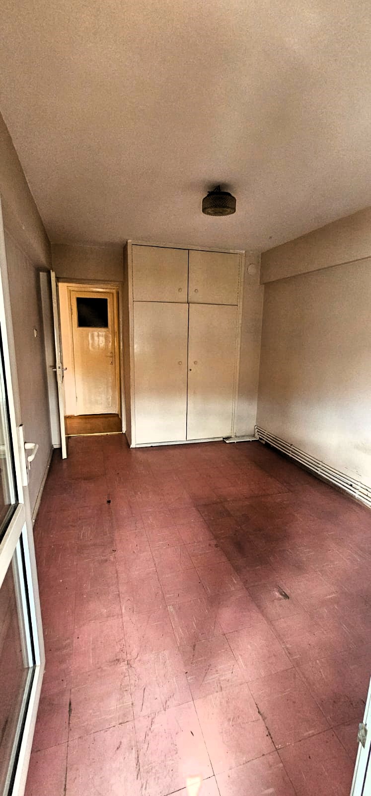 BETONYOL PİRİREİS MH.SES PASTANESİ ÜSTÜ 90 M2 2 ODA 1 SALON 2 WC 2 BALKON DENİZ MANZARALI FERAH SATILIK DAİRE 4.000.000TL.