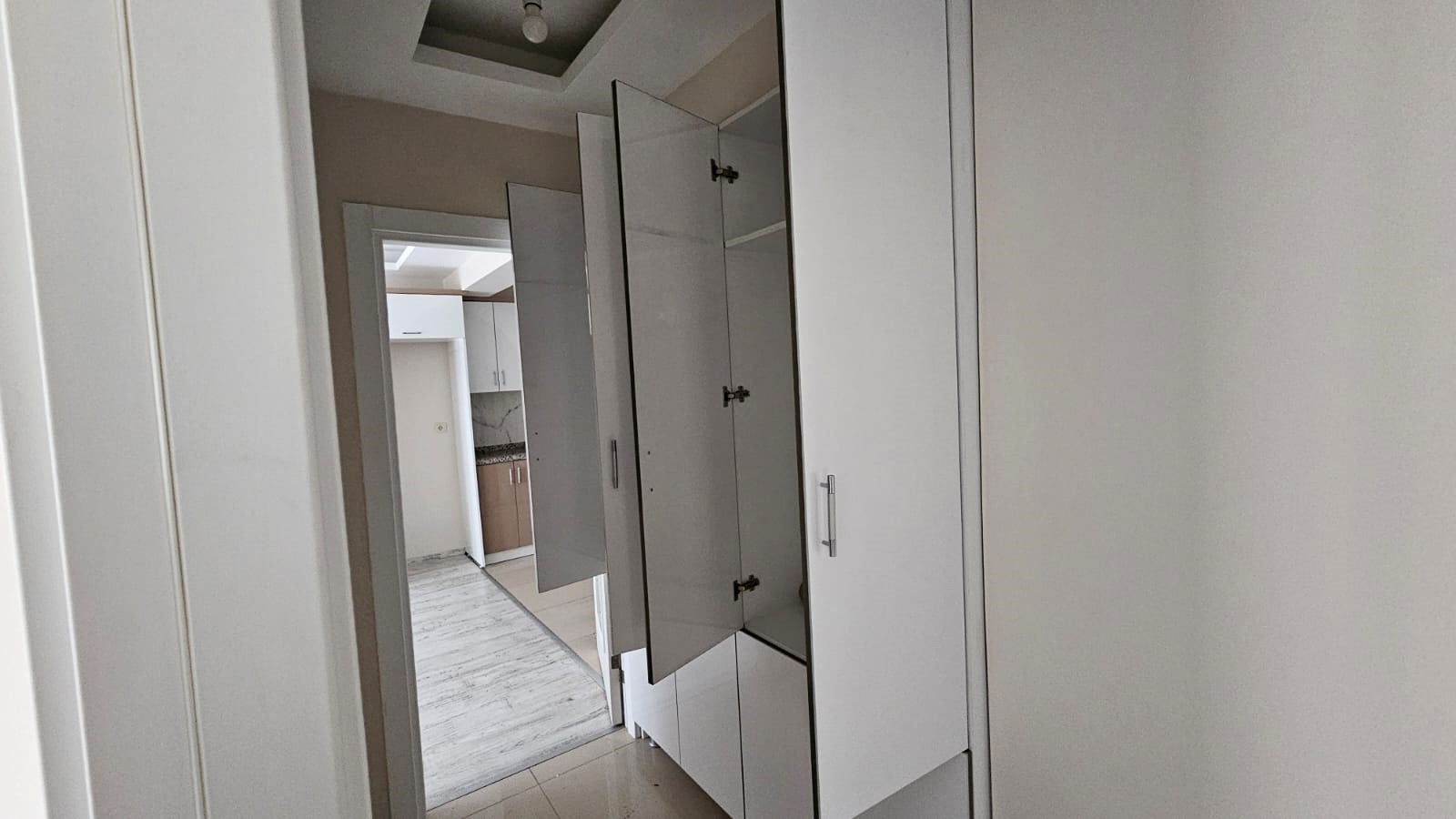 ÇİĞLİ ŞİRİNTEPE MH.3 ODA 1 SALON 104M2 DUBLEKS SATILIK DAİRE 8 YAŞINDA 3,800,000TL.