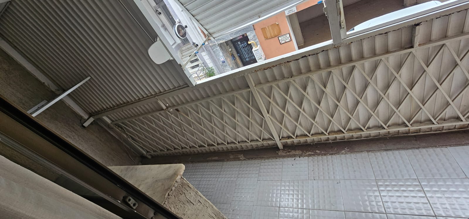 MİTHATPAŞA MH. KARANTİNA 200 SK. 1 ODA 1 SALON EŞYALI 50 m2 KİRALIK 26.000TL. 