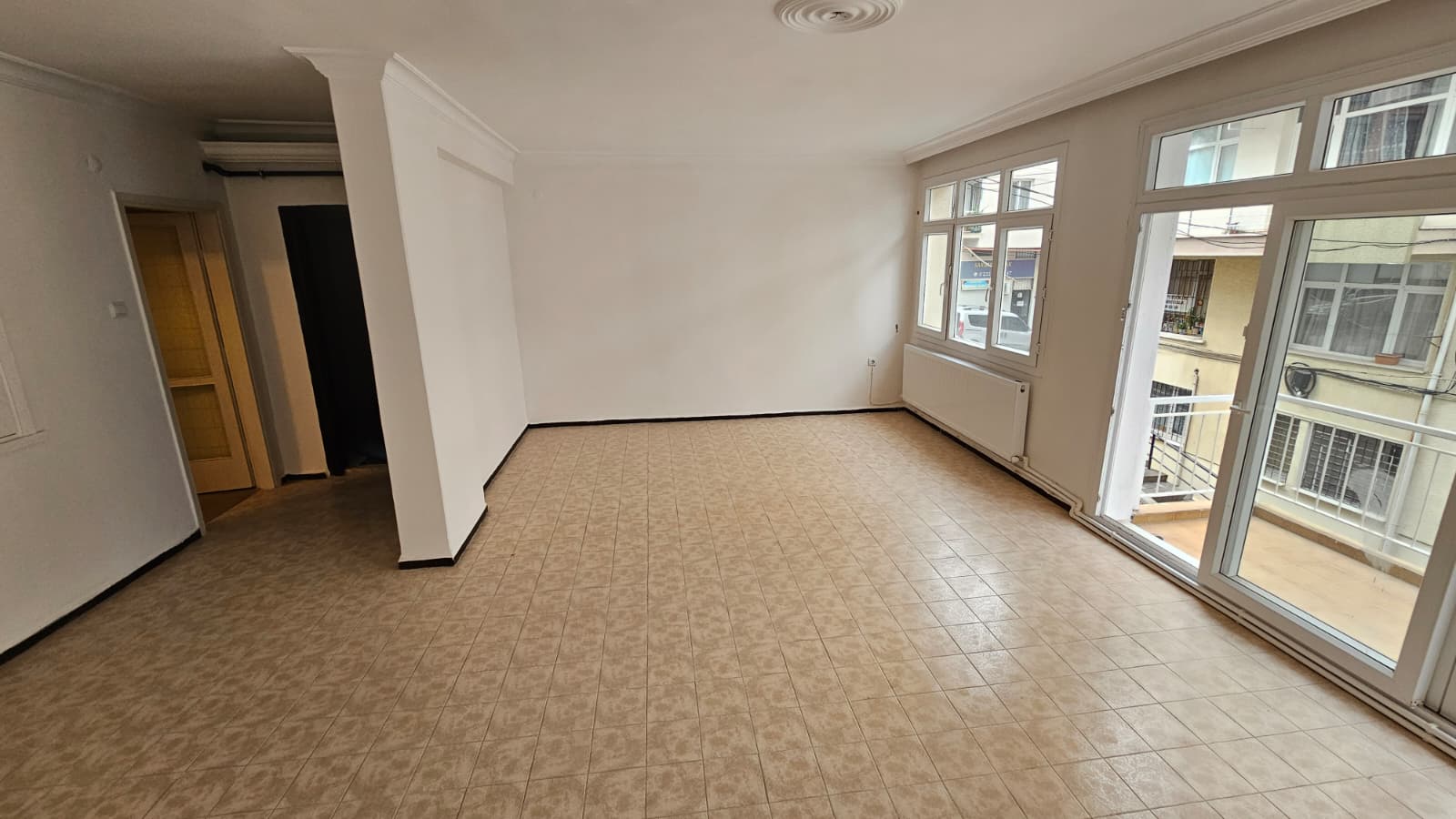 HATAY NOKTA DOĞALGAZLI 3 ODA 1 SALON ÇİFT CEPHE KİRALIK BAKIMLI DAİRE 27.000TL.