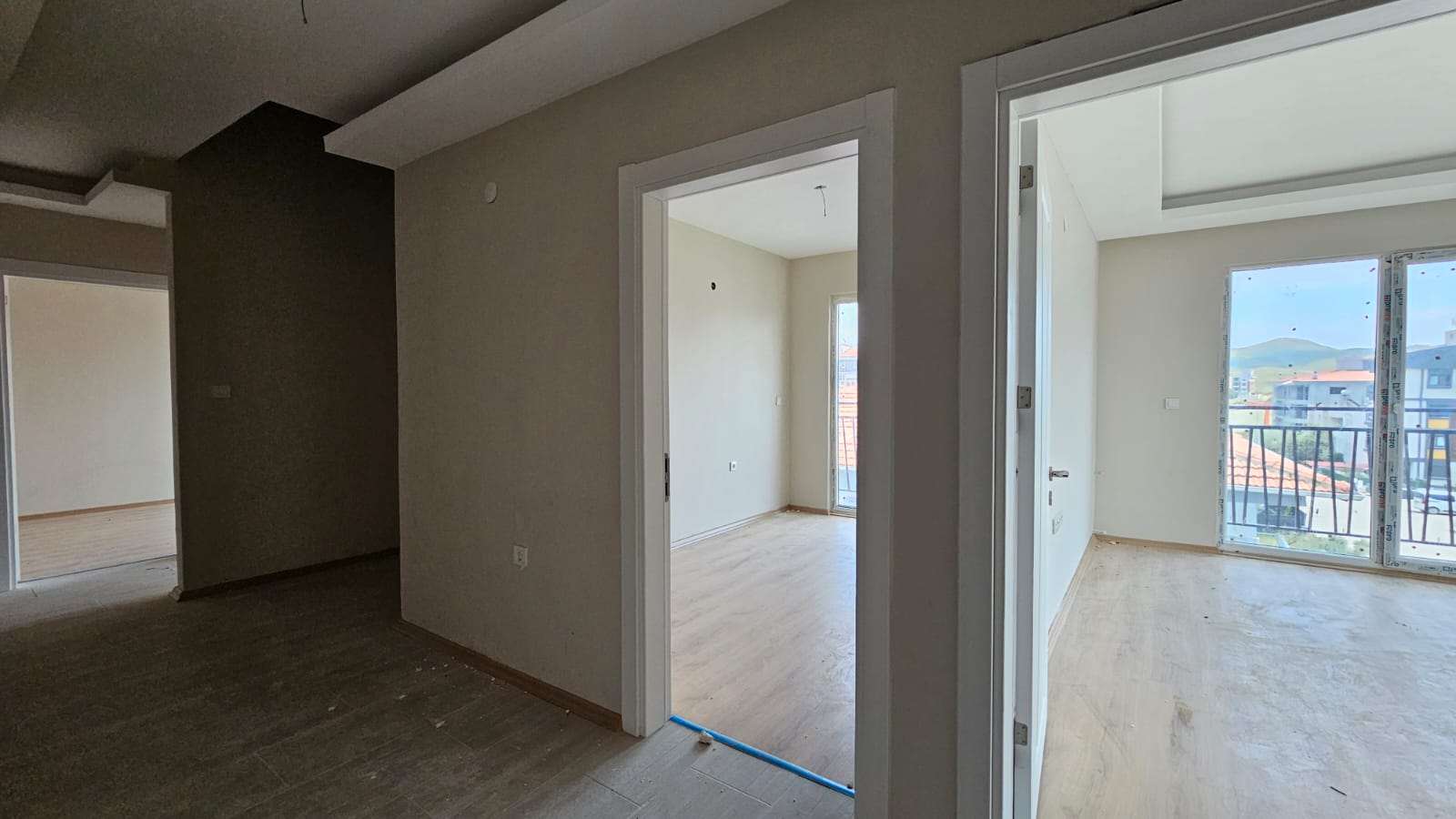 İZMİR SEFERİHİSAR CAMİKEBİR 4 ODA 1 SALON SIFIR ÇATI DUBLEKS 150M2 6,800,000TL.