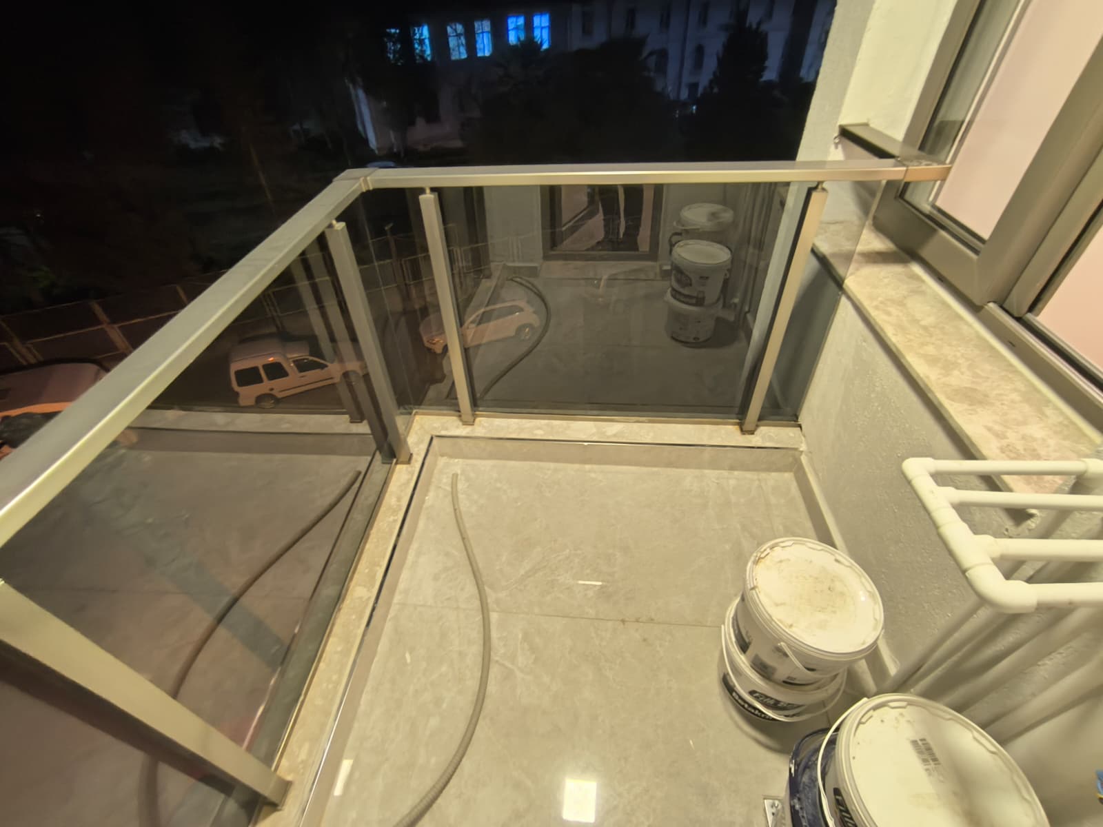 HATAY CD.YAKINI KONUMDA LÜKS TADİLATLI ARAKAT 3 ODA 1 SALON MANZARALI FIRSAT DAİRE 6.650.000TL.