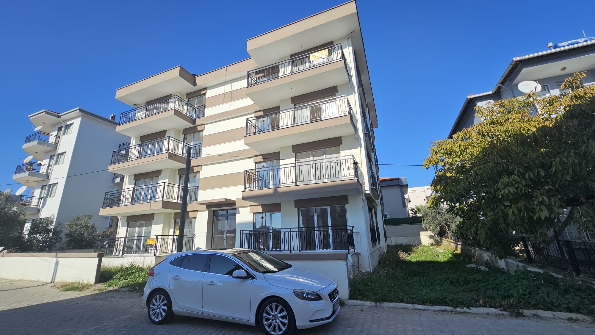 İZMİR SEFERİHİSAR CAMİKEBİR 4 ODA 1 SALON SIFIR ÇATI DUBLEKS 150M2 6,800,000TL.