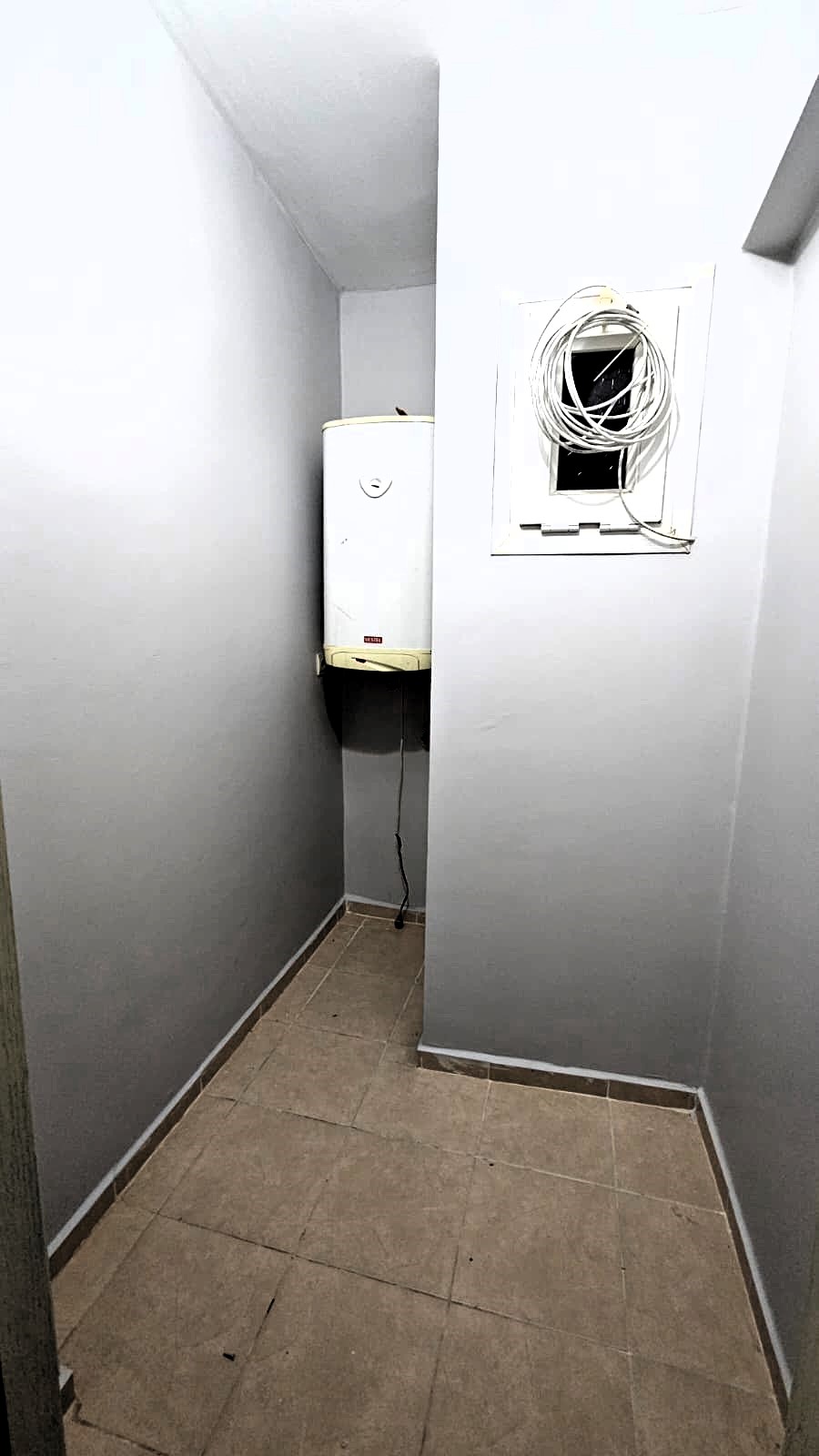 MİTHATPAŞA KARANTİNA 2 ODA 1 SALON OTOPARKLI 100M2 DOĞALGAZLI KİRALIK 27,000TL. 