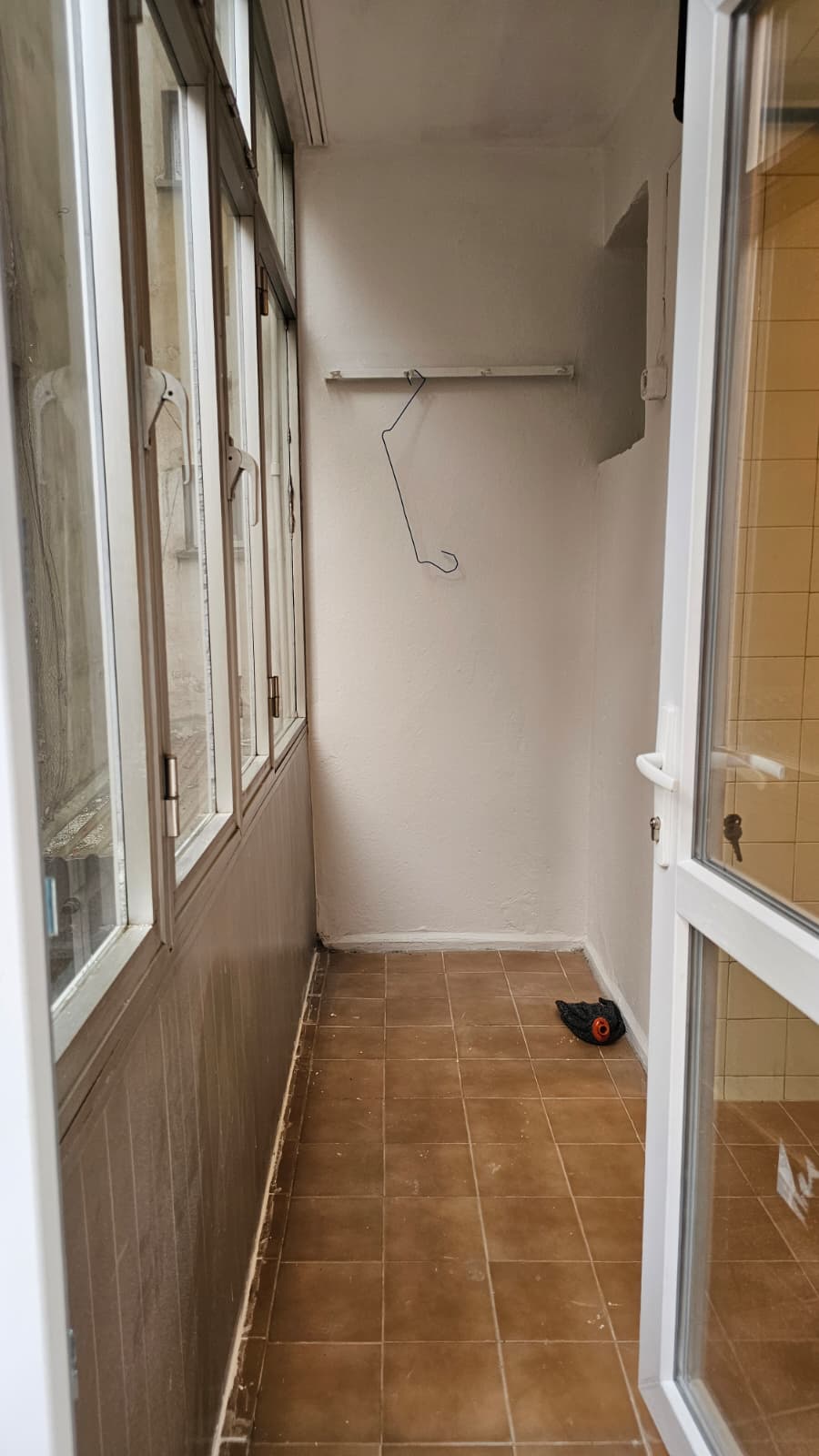 HATAY NOKTA DOĞALGAZLI 3 ODA 1 SALON ÇİFT CEPHE KİRALIK BAKIMLI DAİRE 27.000TL.