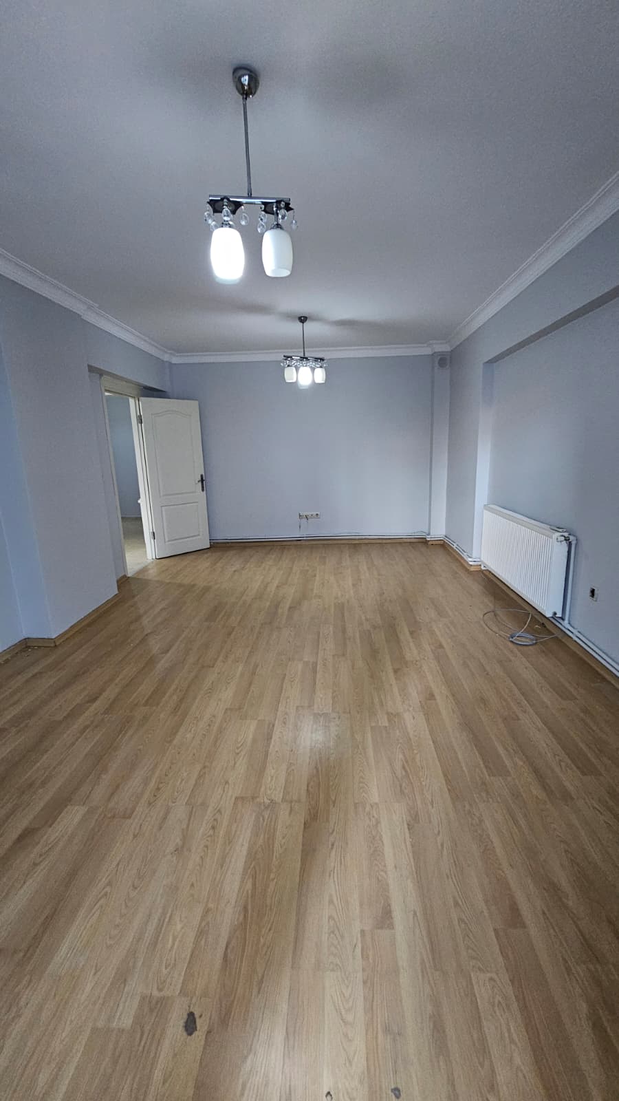 MİTHATPAŞA KARANTİNA 2 ODA 1 SALON OTOPARKLI 100M2 DOĞALGAZLI KİRALIK 27,000TL. 