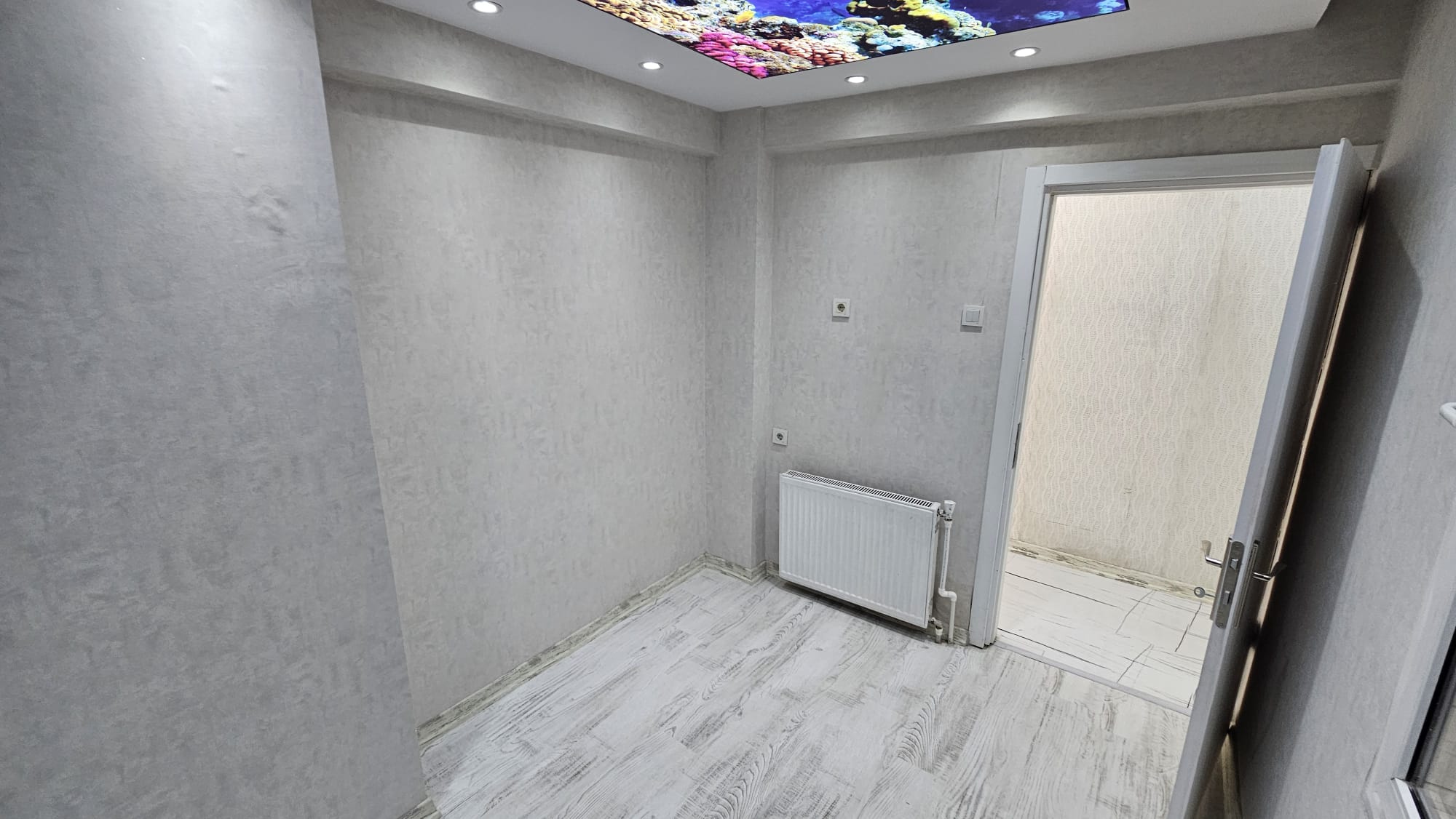 İZMİR ÜÇYOL BETONYOL PANORAMİK DENİZ MANZARALI FULL YENİ TADİLATLI 5 ODA 1 SALON KUPON DAİRE 6,950,000TL. 