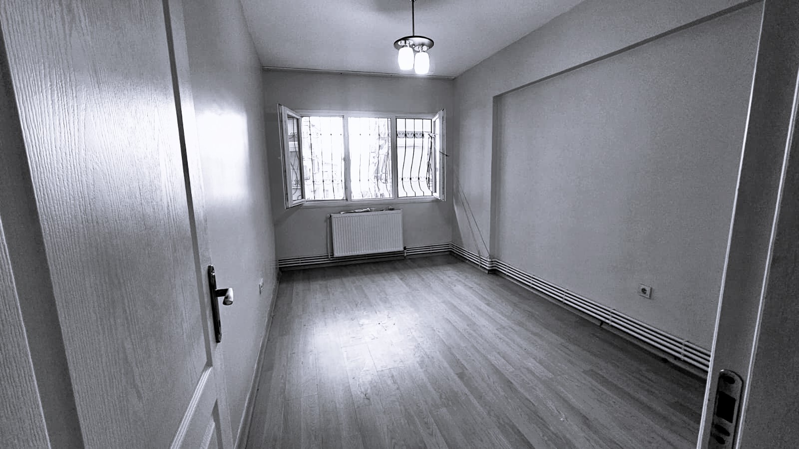 MİTHATPAŞA KARANTİNA 2 ODA 1 SALON OTOPARKLI 100M2 DOĞALGAZLI KİRALIK 27,000TL. 