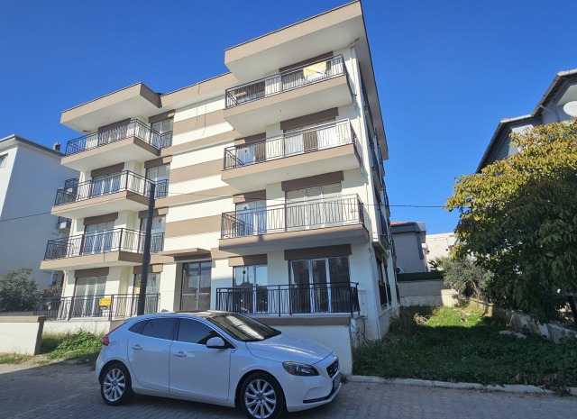 İZMİR SEFERİHİSAR CAMİKEBİR 4 ODA 1 SALON SIFIR ÇATI DUBLEKS 150M2 6,800,000TL.