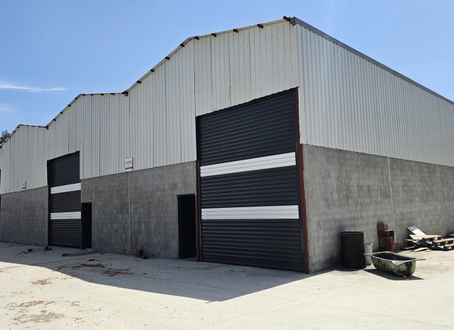 BUCA SANAYİ BÖLGESİNDE 250 M2 SATILIK DEPO İŞYERİ 5.200.000TL.