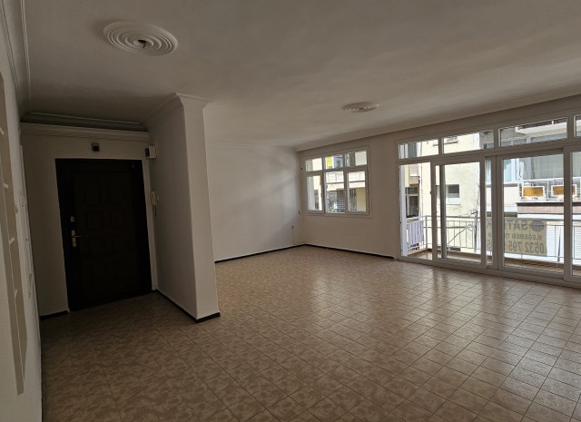 HATAY NOKTA DURAĞI YAKINI 3 ODA 1 SALON ÇİFT CEPHE KİRALIK BAKIMLI DAİRE 28.000TL.